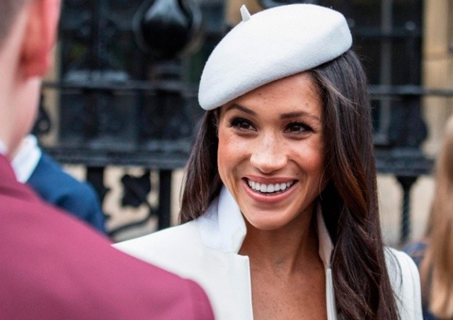 Чешский политик извинился за сравнение Меган Маркл с цыганкой