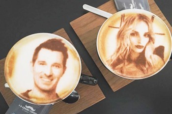 В Праге открылось первое кафе, где подают селфичино