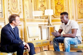 Спасший ребенка нелегал получит французское гражданство