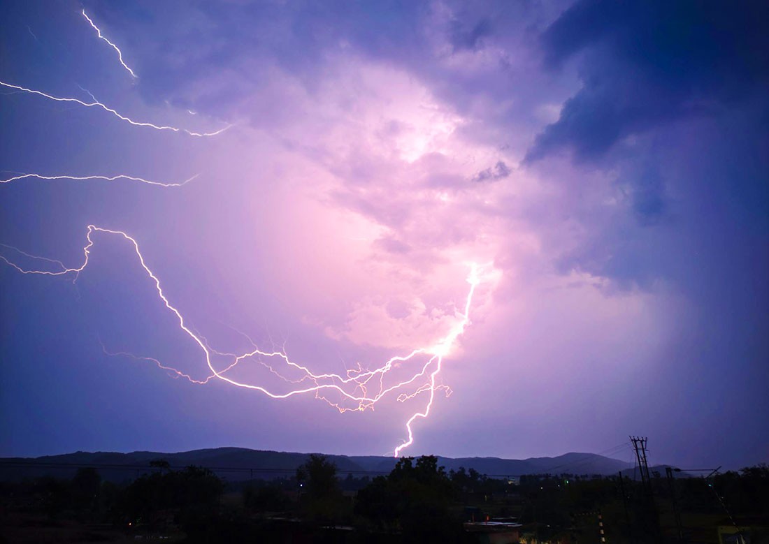 В Чехии объявлено предупреждение о сильных грозах