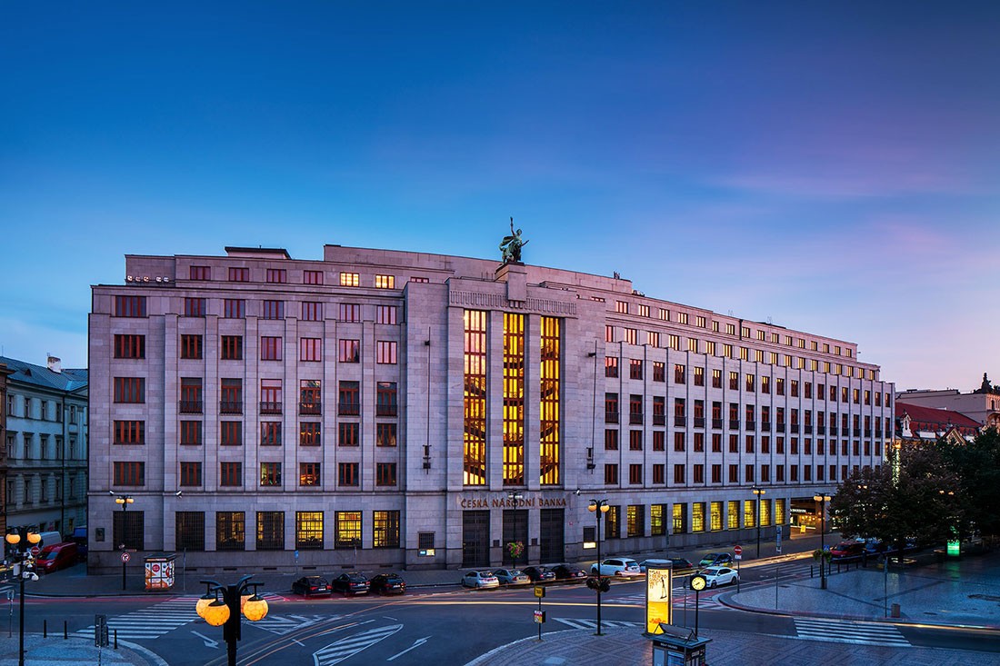 Центробанк Чехии понизил ключевую ставку. Кредиты подешевеют, а вклады станут менее выгодными