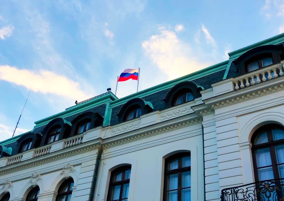 Посольство РФ прокомментировало заявление МИД Чехии об отсутствии прав на скульптуру Конева