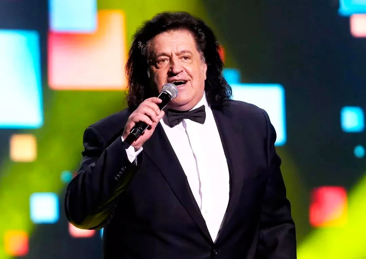 В центре Праги осыпался тот же карниз, который год назад убил врача из Украины