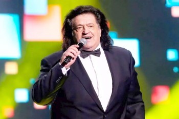 В центре Праги осыпался тот же карниз, который год назад убил врача из Украины