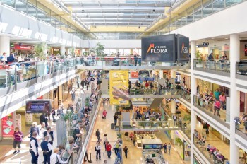 Аноним сообщил о минировании торгового центра в Праге