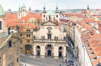 В центре Праги установят колокол из переплавленного оружия войны в Украине