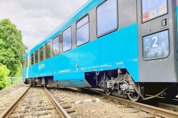 В Чехии сошел с рельсов поезд