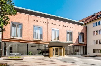 Карлов университет завлекает американских ученых, недовольных политикой Трампа