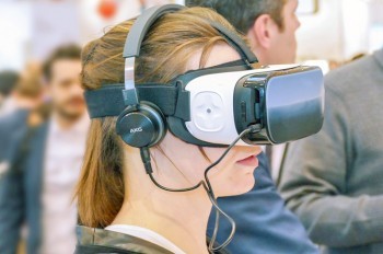 Чешский сайт вакансий начал проводить виртуальные экскурсии по офисам работодателей