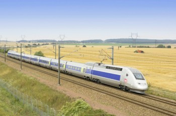 Во Франции репетировавшего в туалете поезда актера приняли за террориста