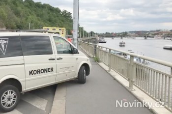 На набережной в центре Праги нашли труп