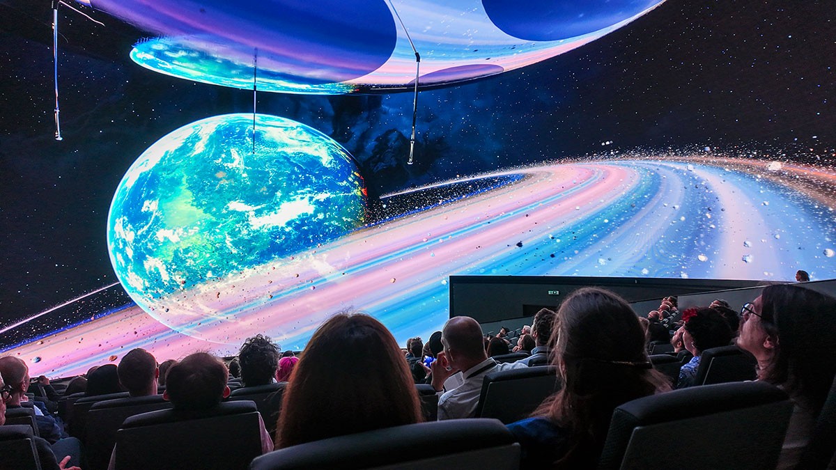 ЕС продлил временную защиту для украинских беженцев 