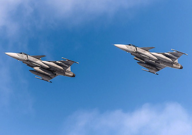 Истребители перехватили над Прагой не отвечавший «Боинг» 