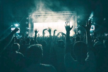 Мужчинам тут не место: в Швеции пройдет необычный рок-фестиваль