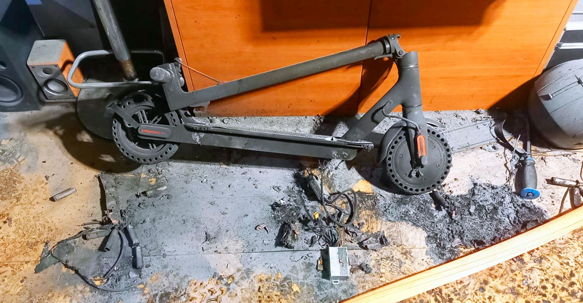 В Чехии из-за электросамоката загорелась квартира