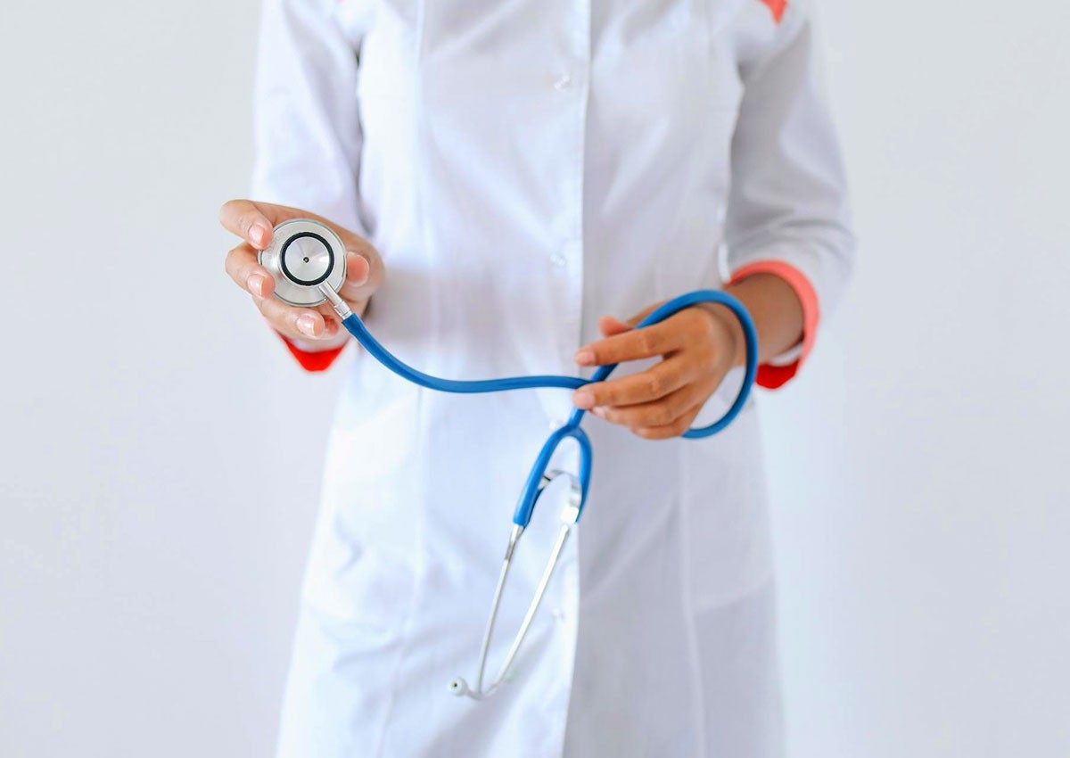 В Чехии врачи-самозванки принимали пациентов и выписывали больничные