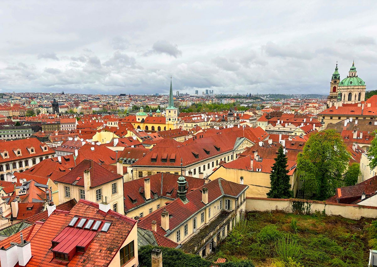 Никакого лета: чешские синоптики опубликовали прогноз погоды на выходные