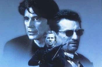 В Чехии автомобиль застрял между деревьями