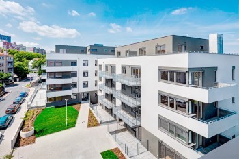 Пиратская партия Чехии обещает в 68 раз повысить налог на недвижимость для россиян