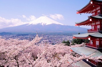 Прага начала переговоры о прямом авиасообщении с Японией