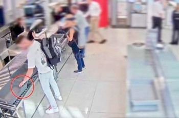 В аэропорту Праги пассажир присвоил забытые часы. Расплата пришла неожиданно: видео