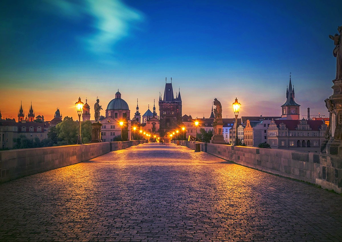 Метеостанции во многих областях Чехии зафиксировали тропическую ночь