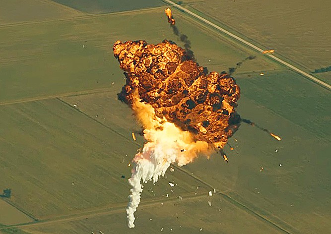 Никогда не сдавайся: все взрывы ракет SpaceX в одном видео