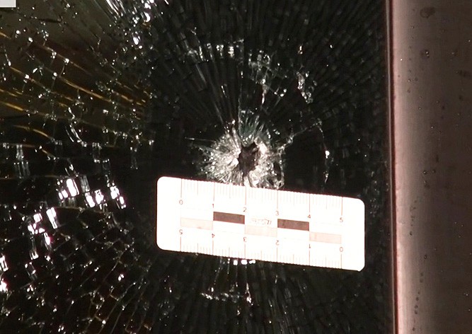 В Праге обиженный пассажир выстрелил в автобус