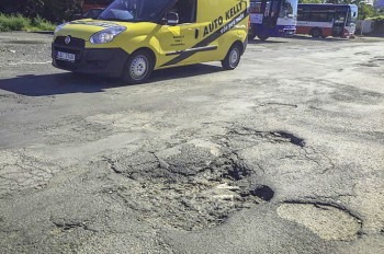 В Чехии выбрали самые разбитые дороги 2017 года