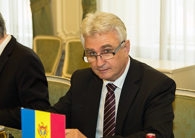 Самолет председателя чешского Сената не пустили в Китай