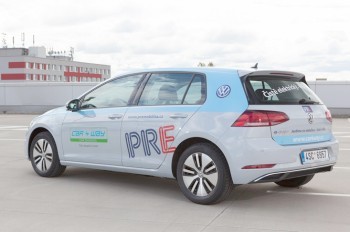 Прага запустила каршреринг электромобилей