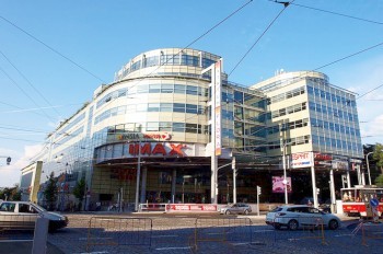 Торговый центр в Праге эвакуировали из-за подозрительного предмета