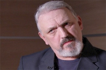 Лидер британских неонацистов оказался евреем и геем