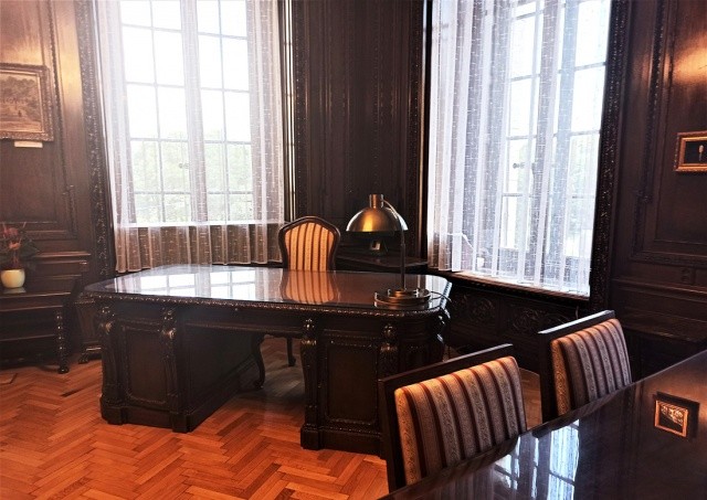 В Праге на день откроют дворец Печека. Это бывший офис гестапо и популярная кинолокация