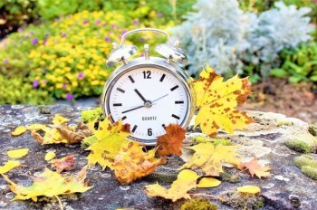 В ночь на воскресенье Чехия перейдет на зимнее время