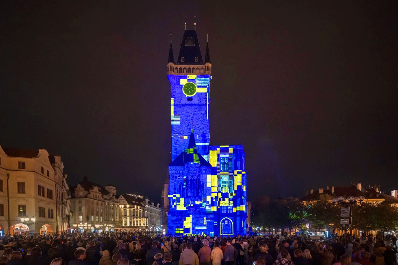 В метро Праги мужчина беспричинно ударил незнакомку в лицо