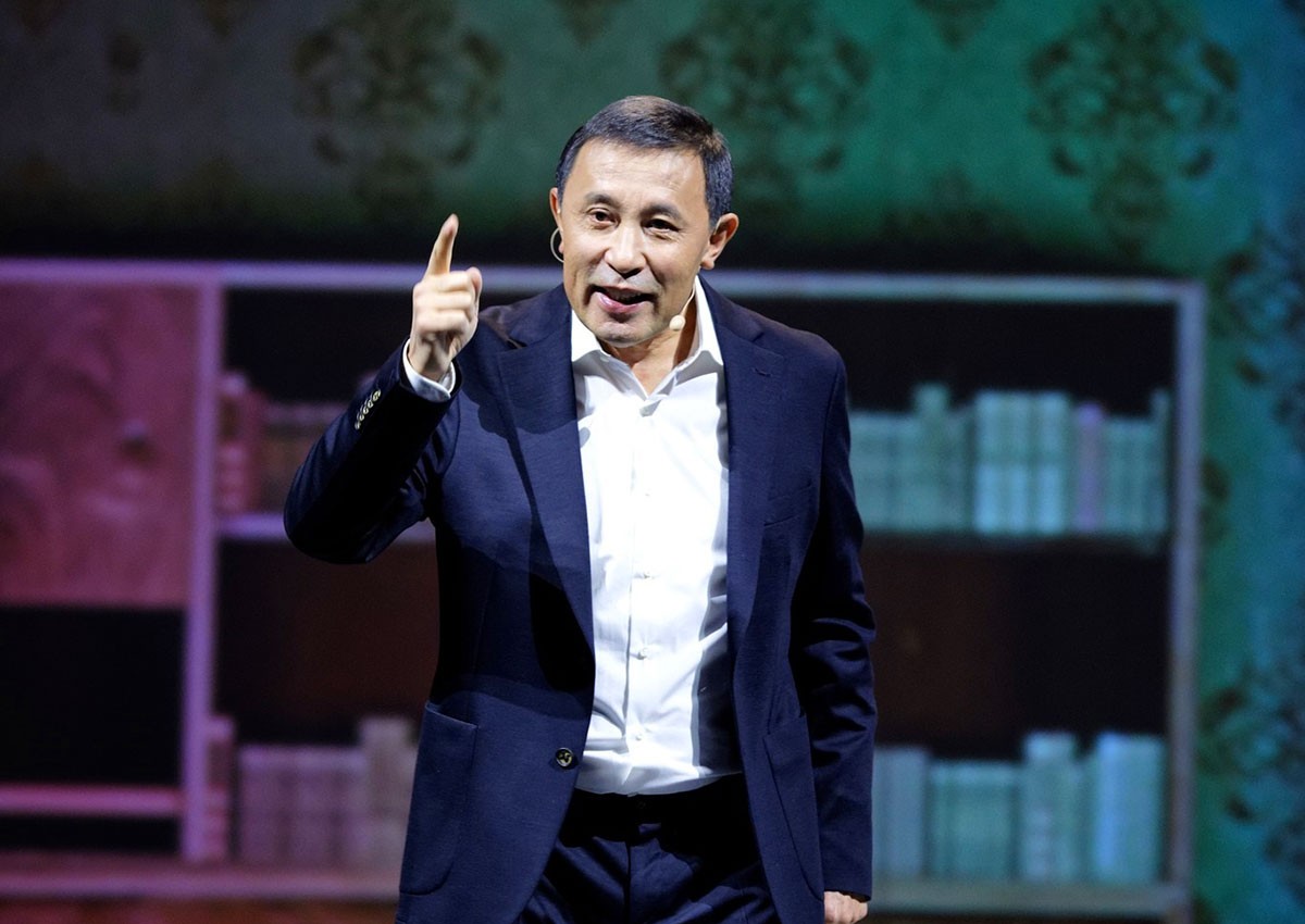 Национальный музей в Праге не стал возвращать флаг Украины на свое здание