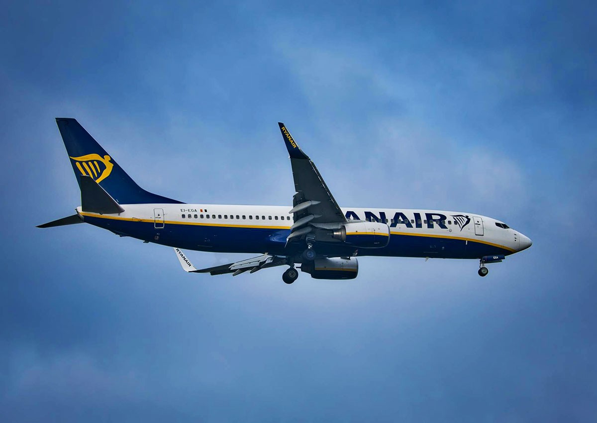 Ryanair объявил скидку на рейсы из Праги