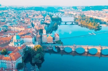 Видео: лучшее в Праге за две минуты