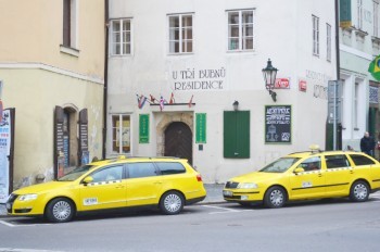 Таксисты извинились перед пражанами за грядущую акцию протеста