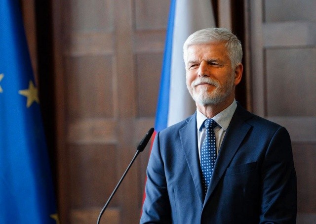 Президент Чехии поздравил Дональда Трампа с победой