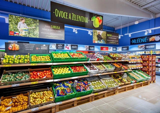 Как будут работать магазины в Чехии в праздник 17 ноября