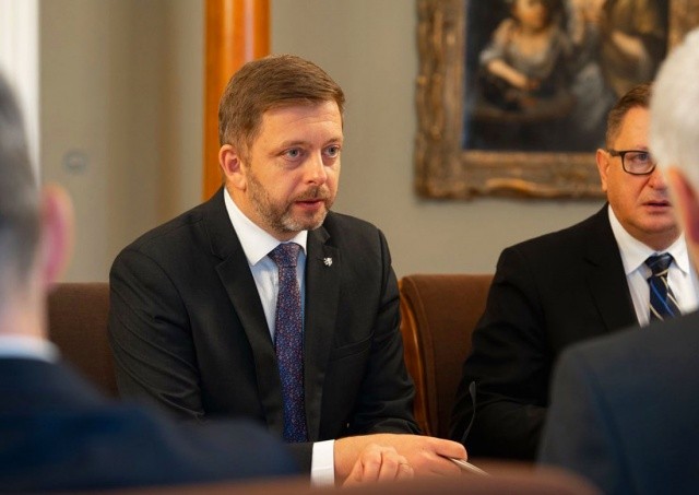 Глава МВД Чехии пожаловался на отъезд квалифицированных иностранцев