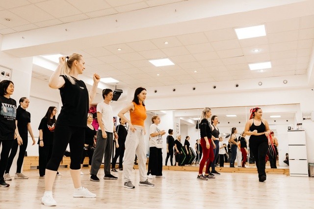 В субботу в Праге пройдет бесплатный урок танцев