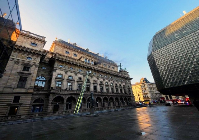 Названа сумма ущерба от пожара в Национальном театре 