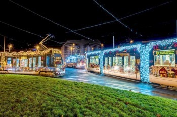 В субботу в Праге состоится парад рождественских трамваев