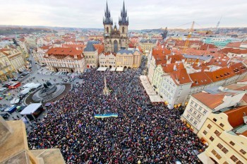 В Праге прошел митинг против коалиционного правительства ANO, SPD и Motoristé