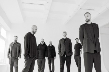 В Чехии перевернулся автобус