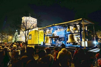 По Праге будет колесить рождественский карильон: расписание остановок