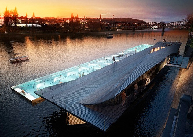 В центре Праги появится уникальный плавучий бассейн